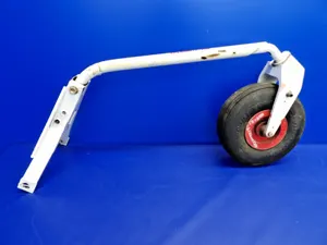 Cirrus SR20 / SR22 Maintenance Nose Gear Strut NOT AIRWORTHY (0426-2003)